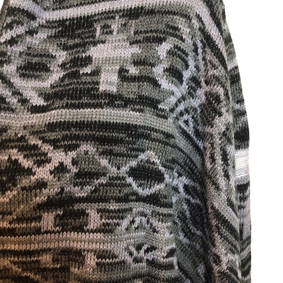 belle du jour Open Fringe Cardigan Women's Size Large NWT - Picture 5 of 9